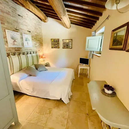 Bed & Breakfast Antica Sant'anna Roccastrada